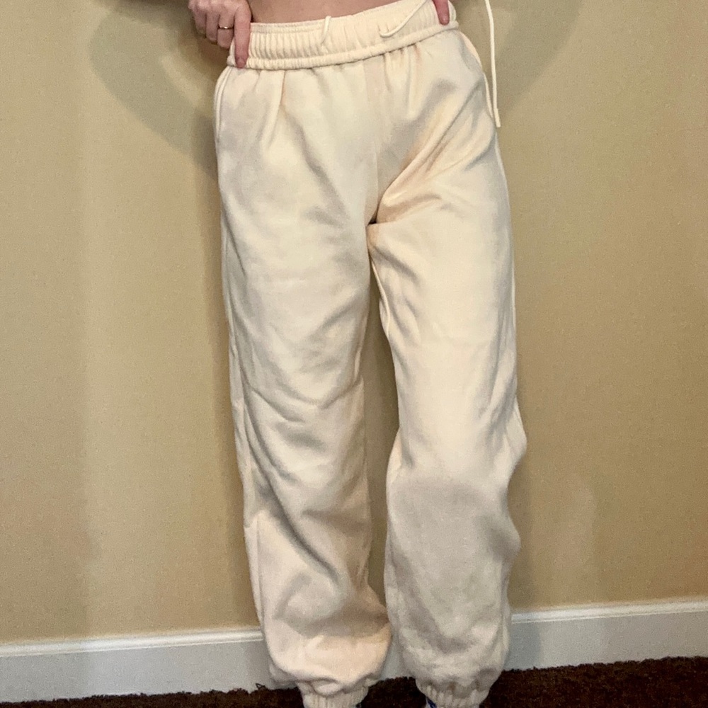 Brand New Cream Sweatpants Size Small